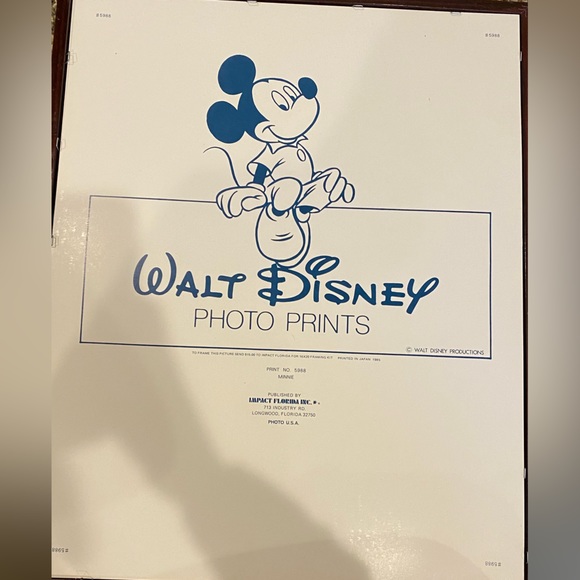 Authentic Walt D.isney photos - Picture 2 of 2